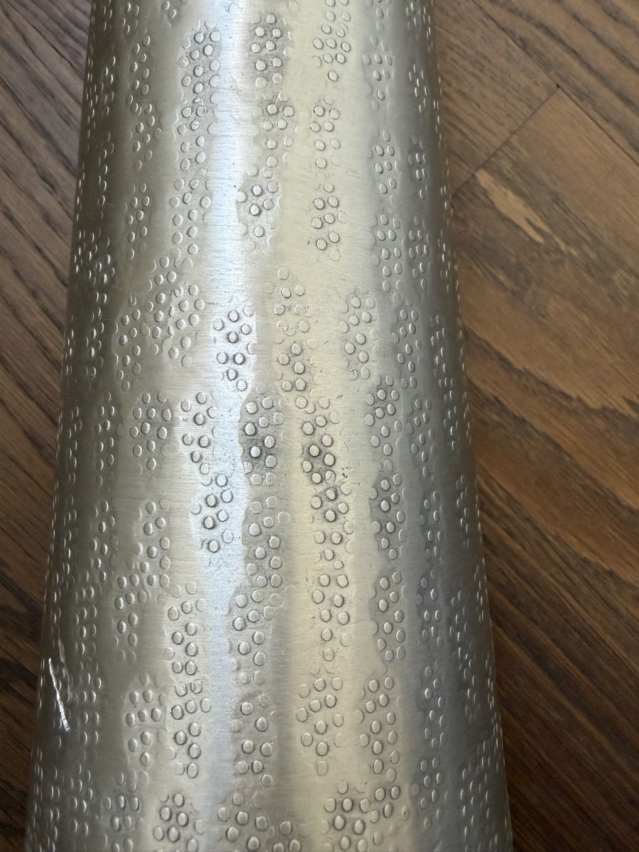 Vasen & Gefässe: Blumenvase Alluminium – Gebraucht aus Basel von Isavini 2