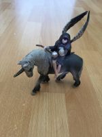 GRAUE SCHLEICH ELFE ZU PFERD 2007 KUGEL VITRINENFIGUR W. NEU