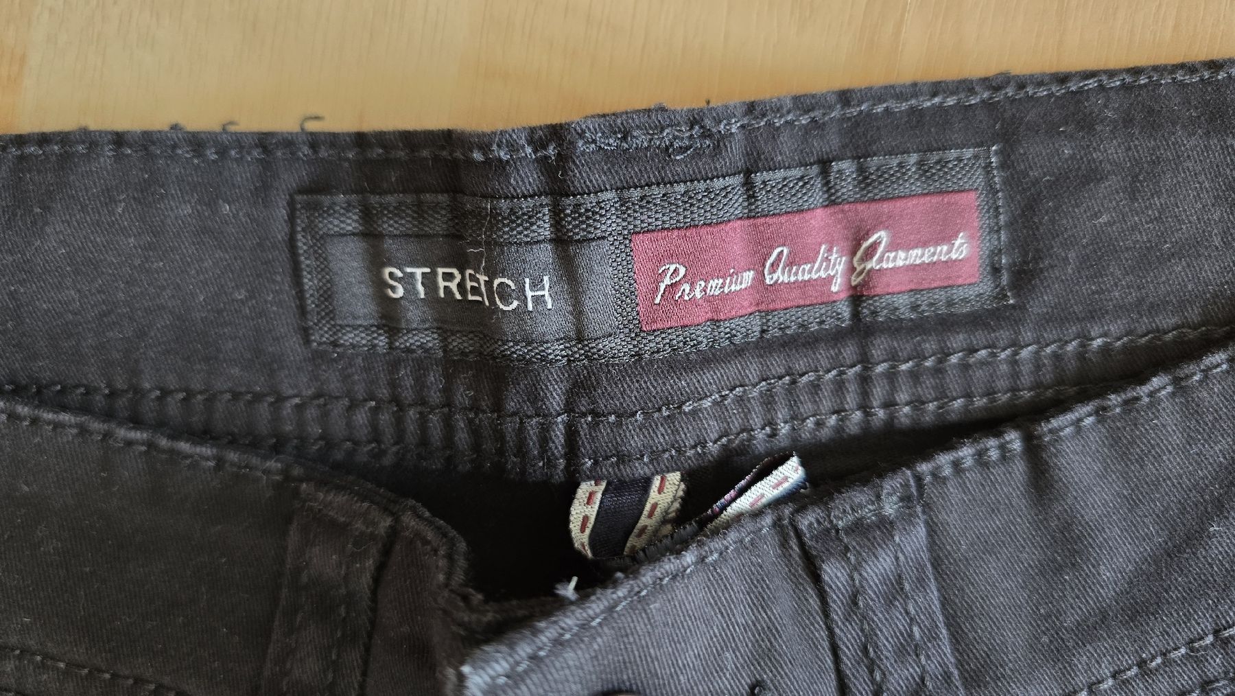 C&A Jeans: Herre Jeans schwarz stretch – Usato da Wiesendangen venduto da Saschu 1