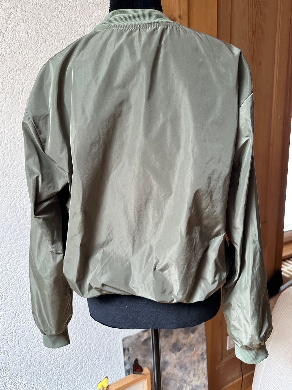 Giacche: Leichte Bomberjacke oliv S  Jacke – Nuovo (secondo la descrizione) da Gümmenen venduto da FelizitasHermann 3