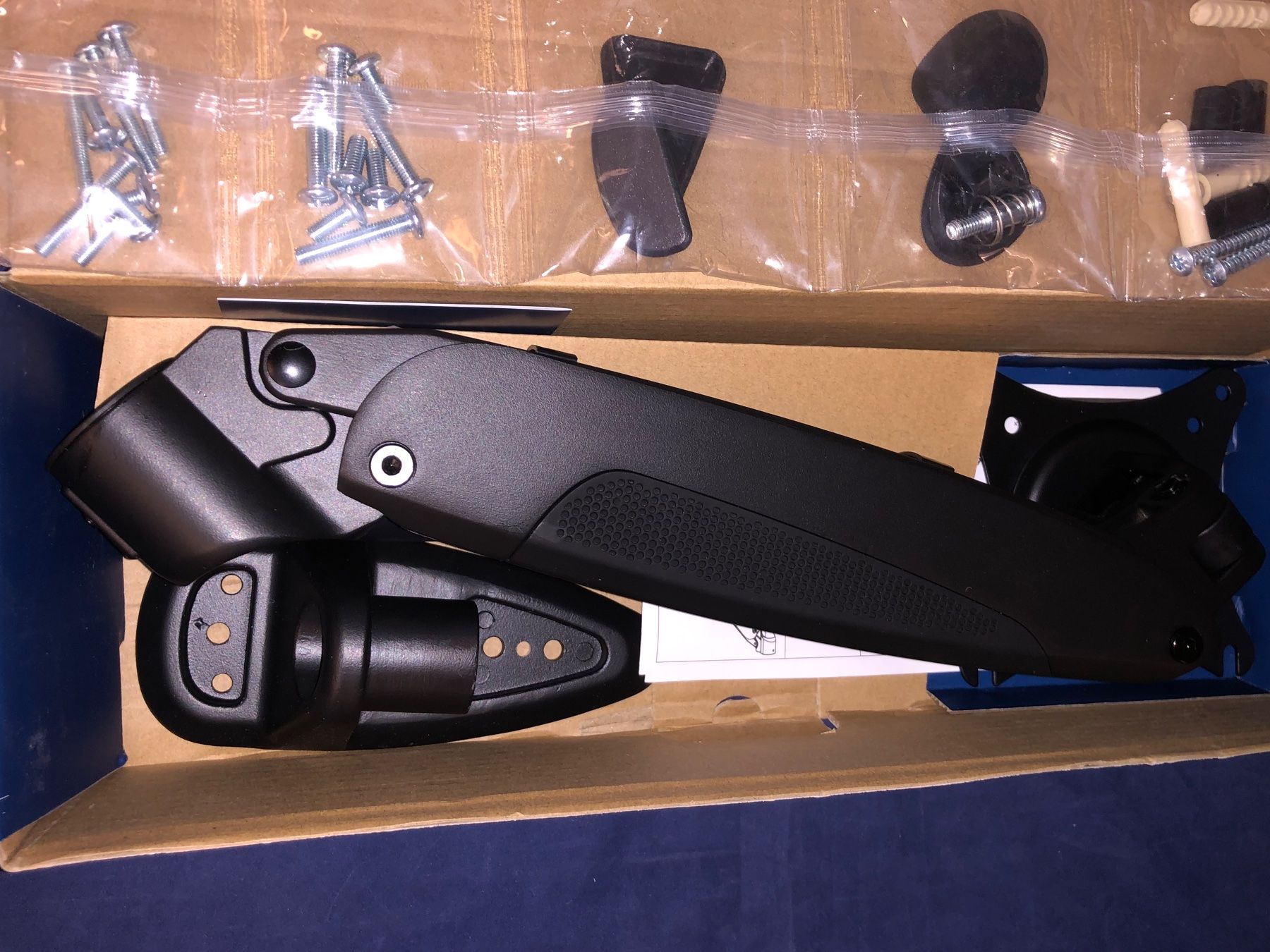 Staffa per monitor: W1-3D Arctic Wandhalter mit Gaslift – Nuovo e nell'imballaggio originale da Neerach venduto da Arbimus 2
