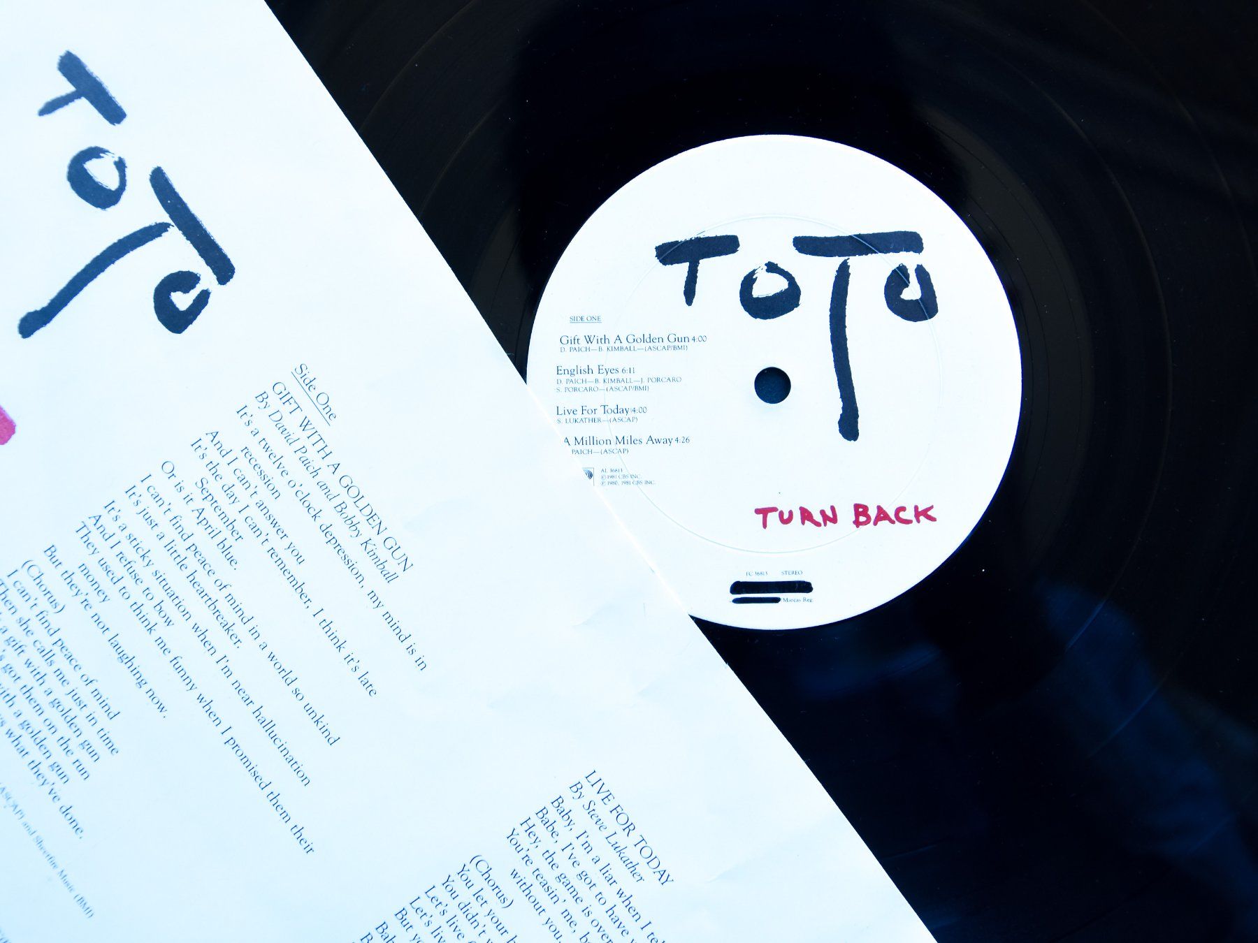 Dischi in vinile: Toto - Turn Back (US Press) – Usato da Belmont-sur-Yverdon venduto da ag97 2