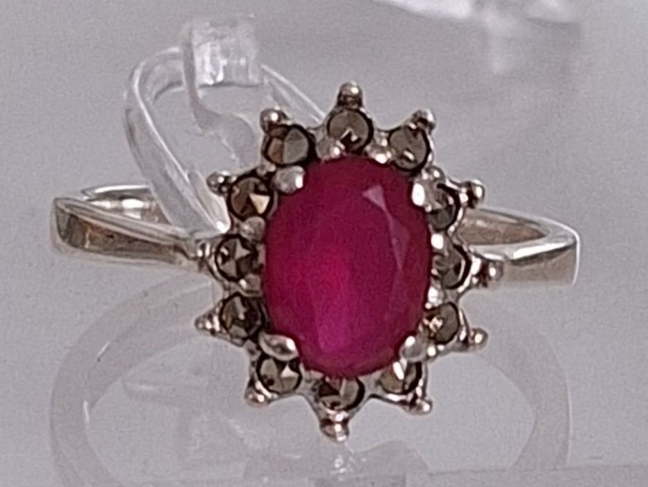 Ringe: RUBIN STEIN RING SILBER – Gebraucht aus Kerzers von ExpressoTerreno