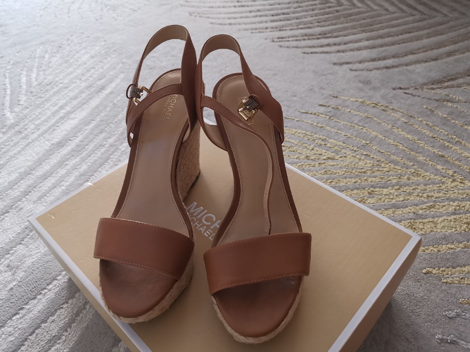 Michael Kors Damenschuhe: Sandales Michael Kors – Neu (gemäss Beschreibung) aus Biel/Bienne von Edi5Roli3 2