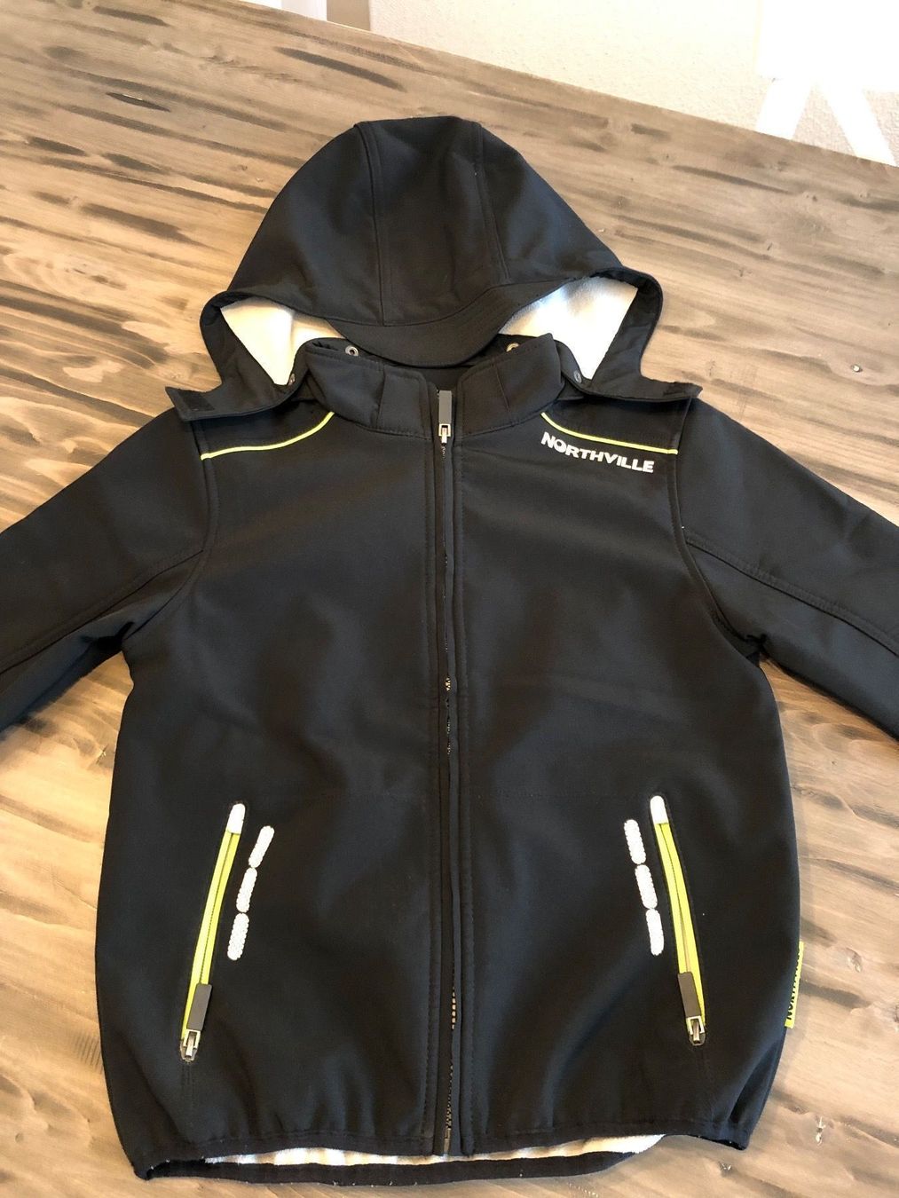Giacche & Cappotti: Windjacke von Nothville in Gr. 140 – Usato da Dübendorf venduto da eko11 1