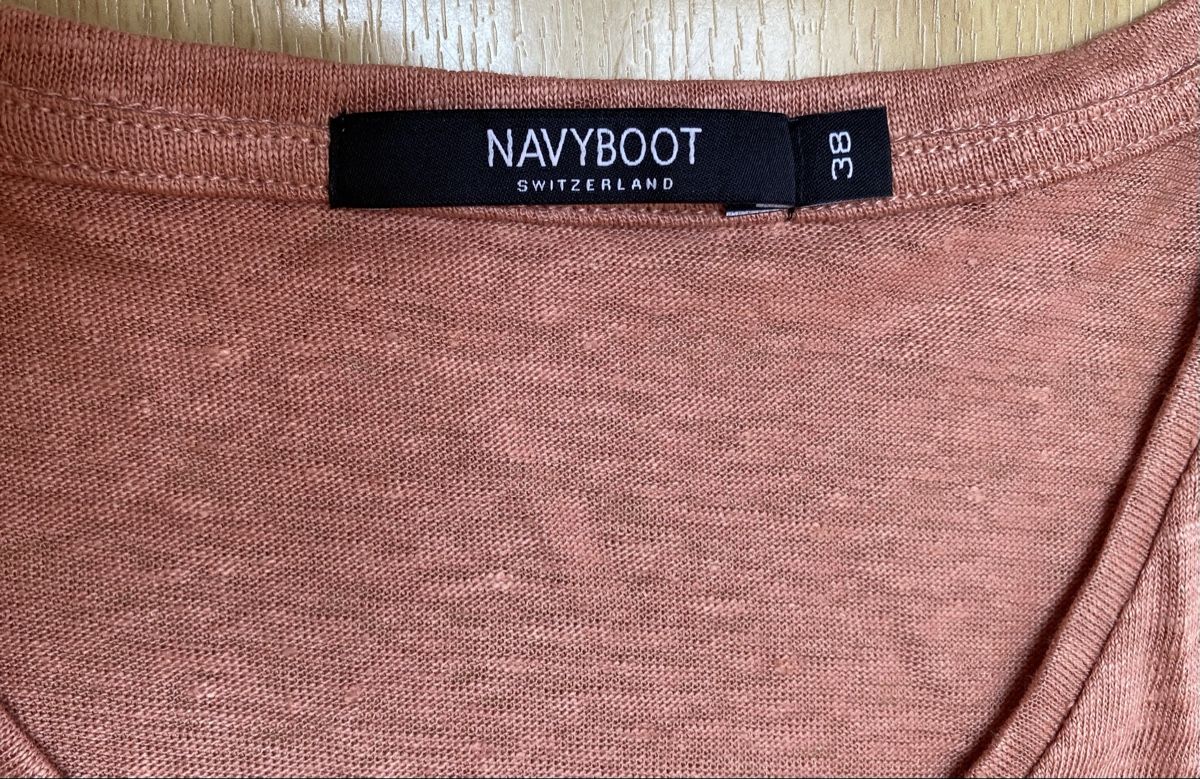 Navyboot T-shirt: NAVYBOOT T-Shirt Leinen Grösse 38 Neu – Nuovo e nell'imballaggio originale da Buochs venduto da H16 2