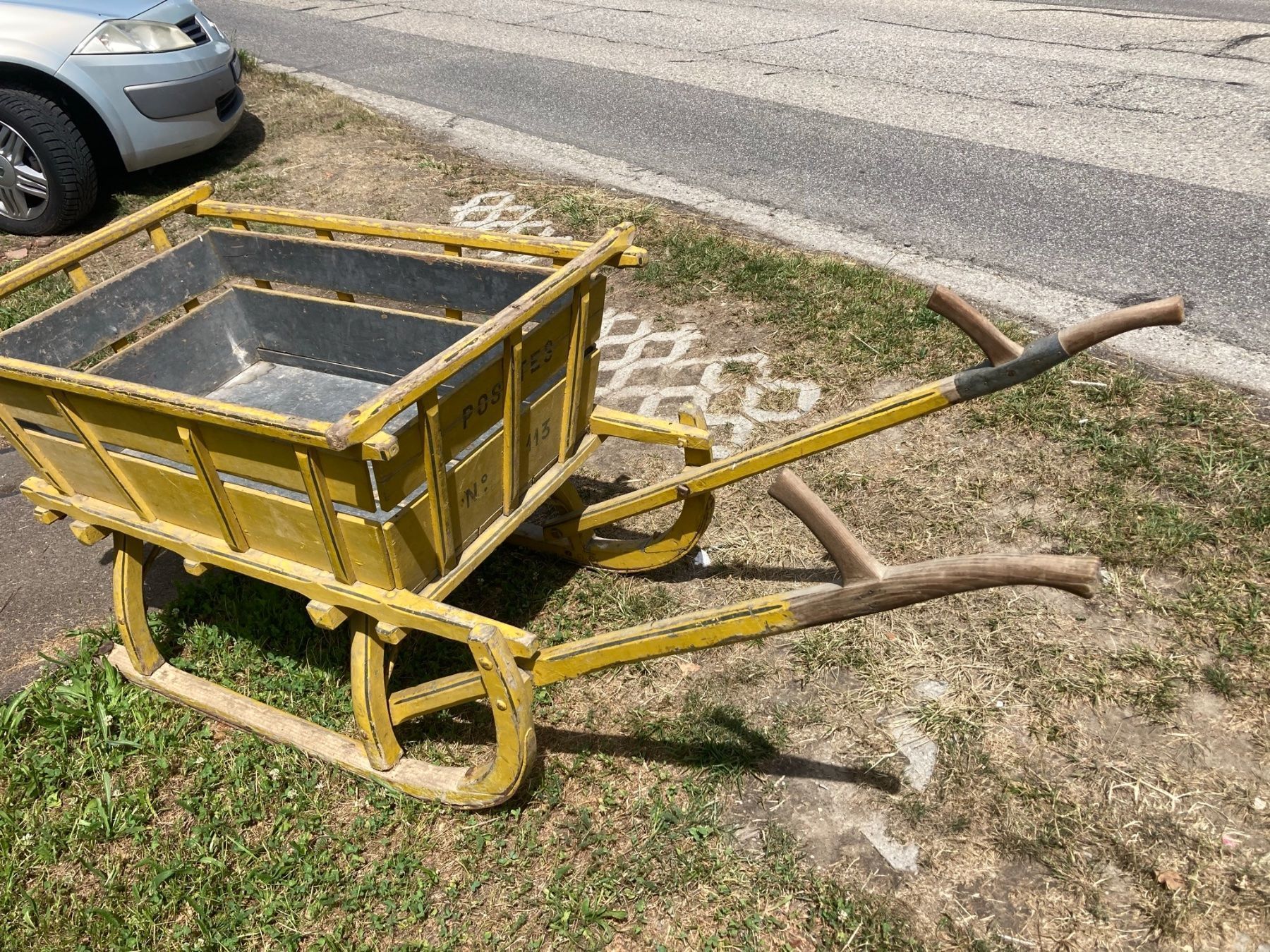 Slitta: Gryon  Poste luge Schlitten Roddelschlitten Post PTT – Usato da St-Cierges venduto da LeRegain 3