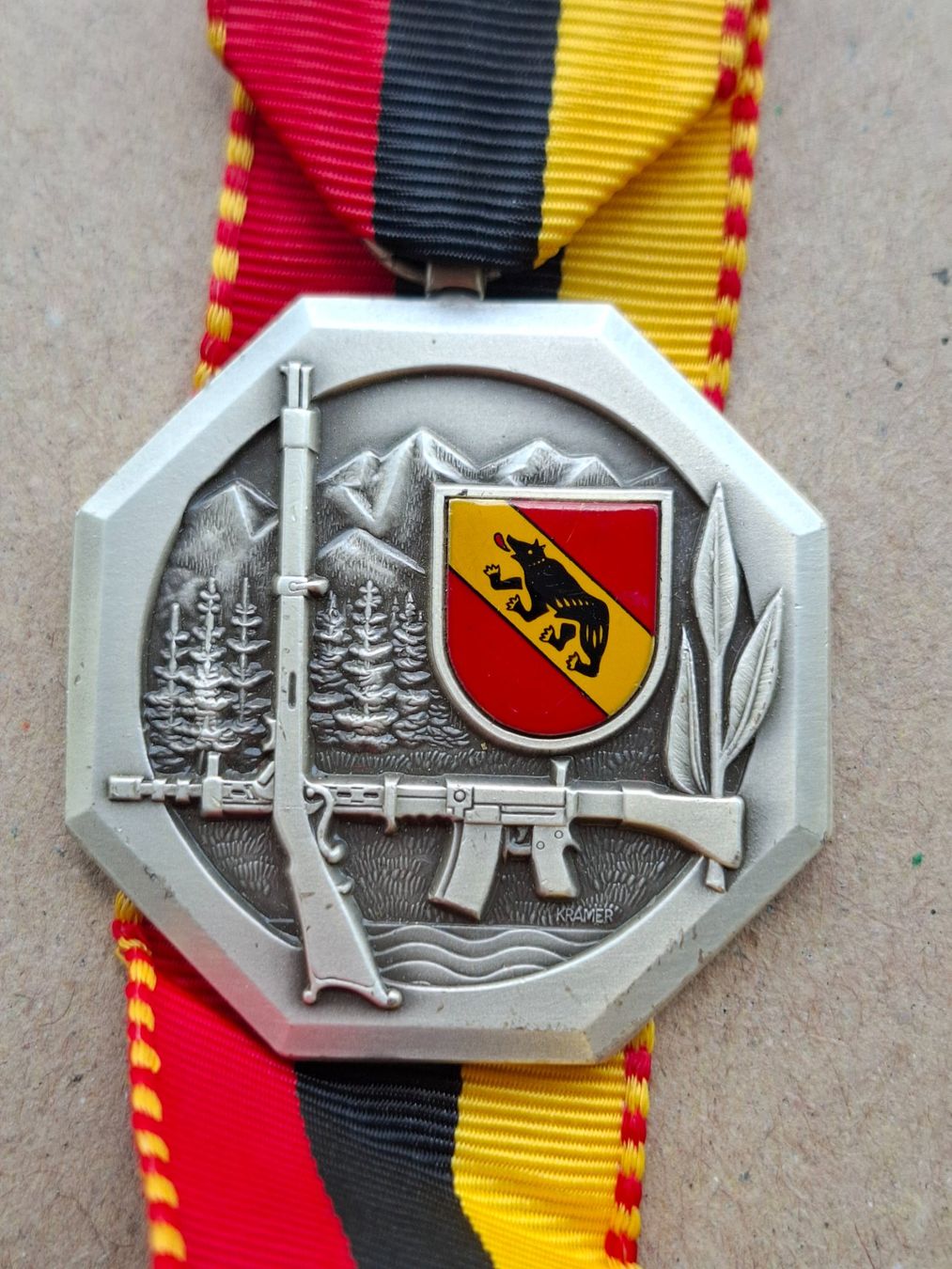 Medaillen: Bern 1976 (U869) – Gebraucht aus Schwanden GL von Suvorov
