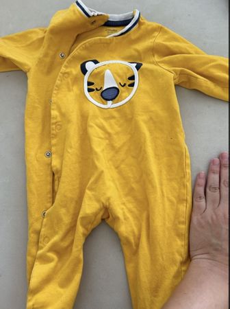 Obaibi Baby-Pyjama, Grösse 68cm, Gelb mit Tiger Motiv🐅