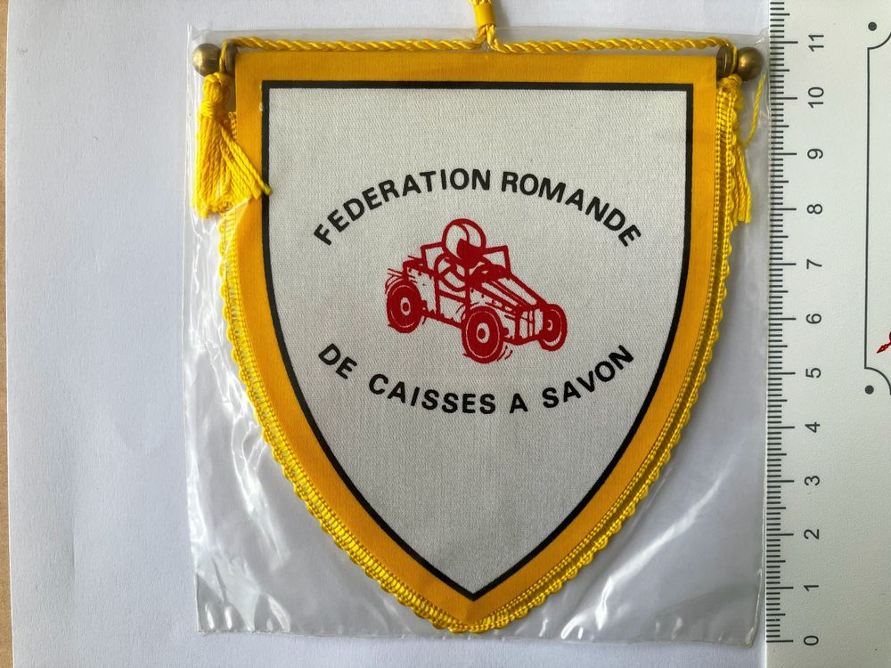 Vintage Fanion/Wimpel SAPEURS POMPIERS CRISSIER (Neuf avec emballage d