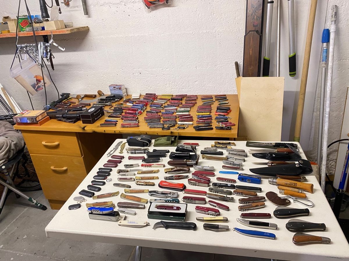 Victorinox Couteaux de poche: Messersammlung Klappmesser Taschenmesser – D'occasion à Walperswil par Jonu316