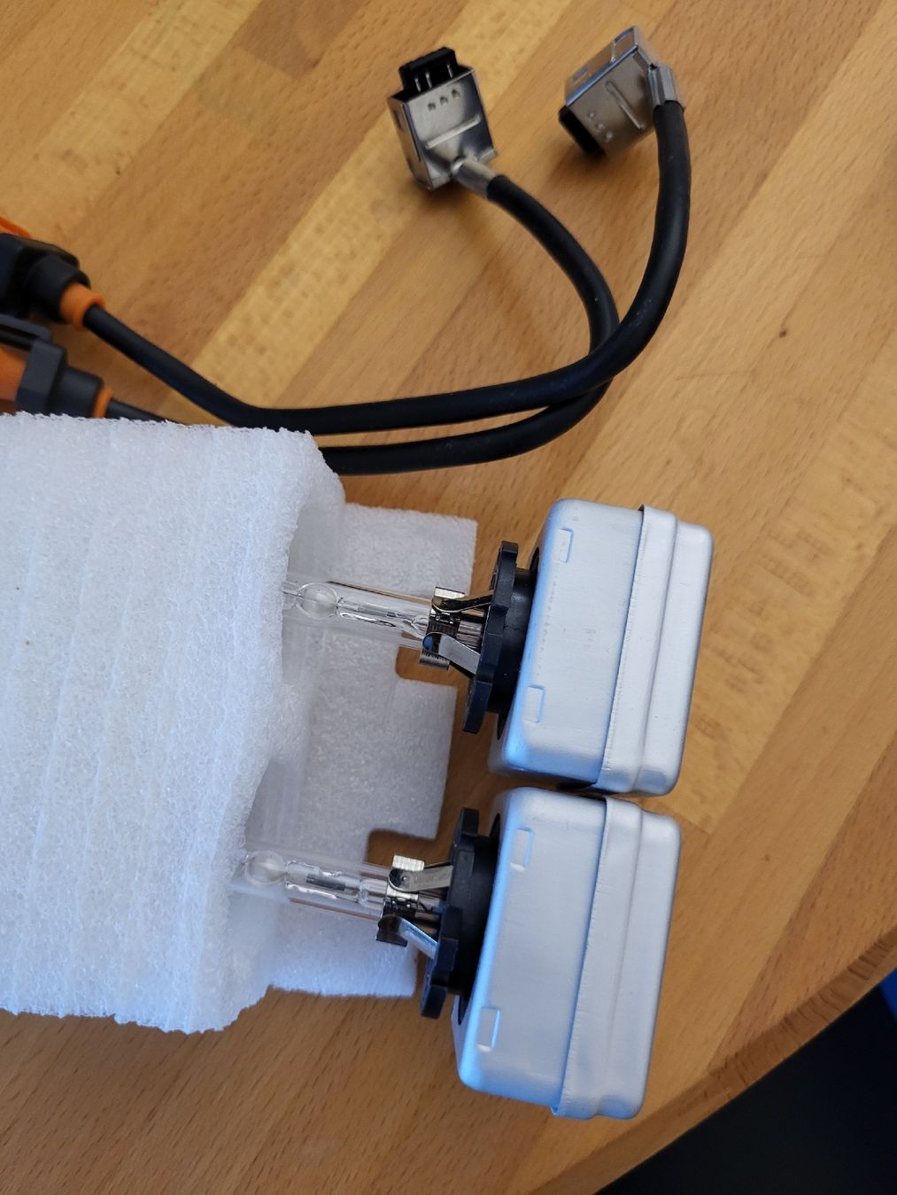 Tutti pezzi di ricambio auto: Xenon D1S  2 stück 6000K – Nuovo (secondo la descrizione) da Riehen venduto da tamola67 7