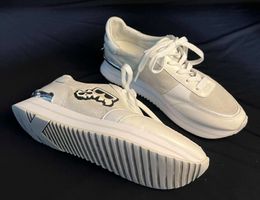 Karl Lagerfeld Sneaker weiss Grösse 37 guter Zustand