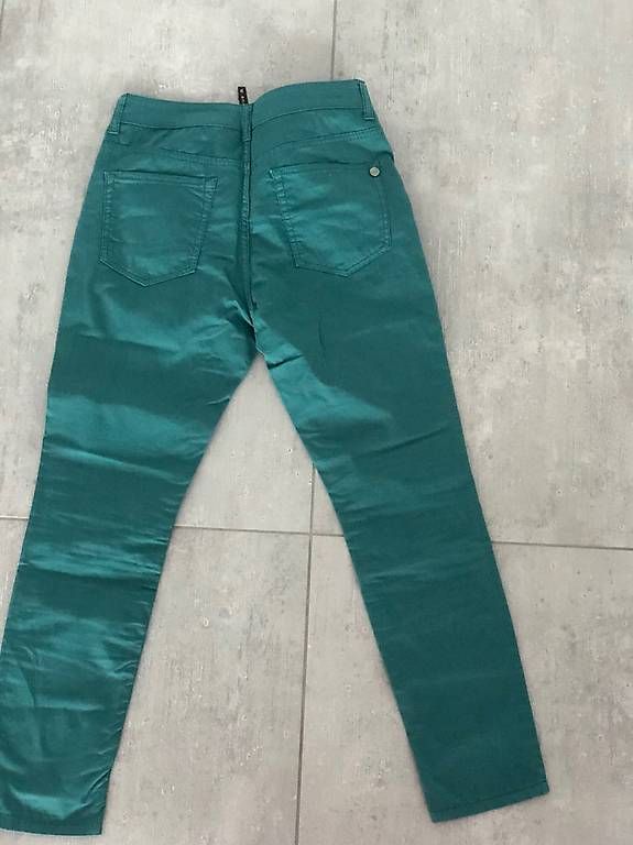Pantaloni: Pantalone Manila Grace – Usato da Bellinzona venduto da sam_d5y7 1
