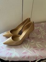 Lackpumps beige Grösse 38,5 von Michael Kors
