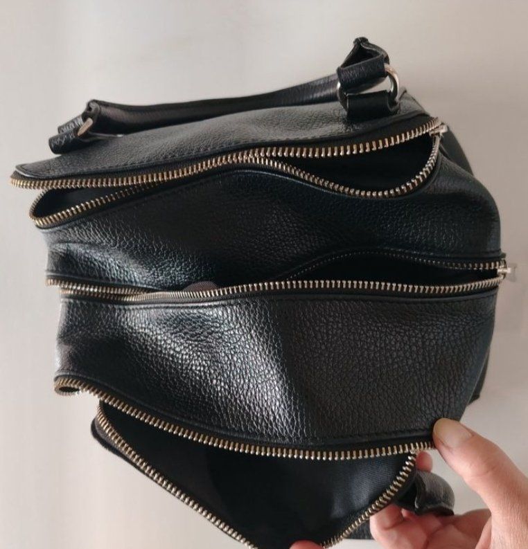 Taschen für Damen: Echt Leder Handtasche schwarz – Gebraucht aus Winterthur von rsi_mcg9 2