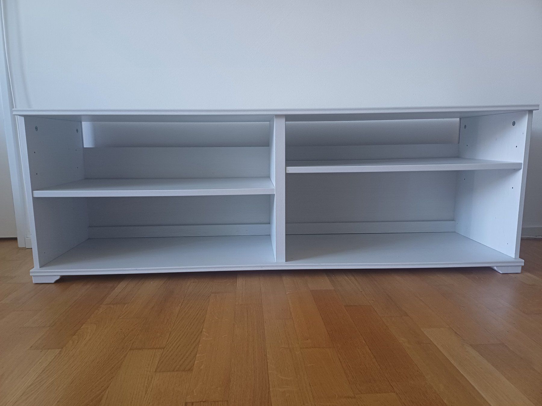 Ikea Mobili TV: TV Möbel (Ikea Borgsjö) – Usato da Winterthur venduto da Poelsi 1