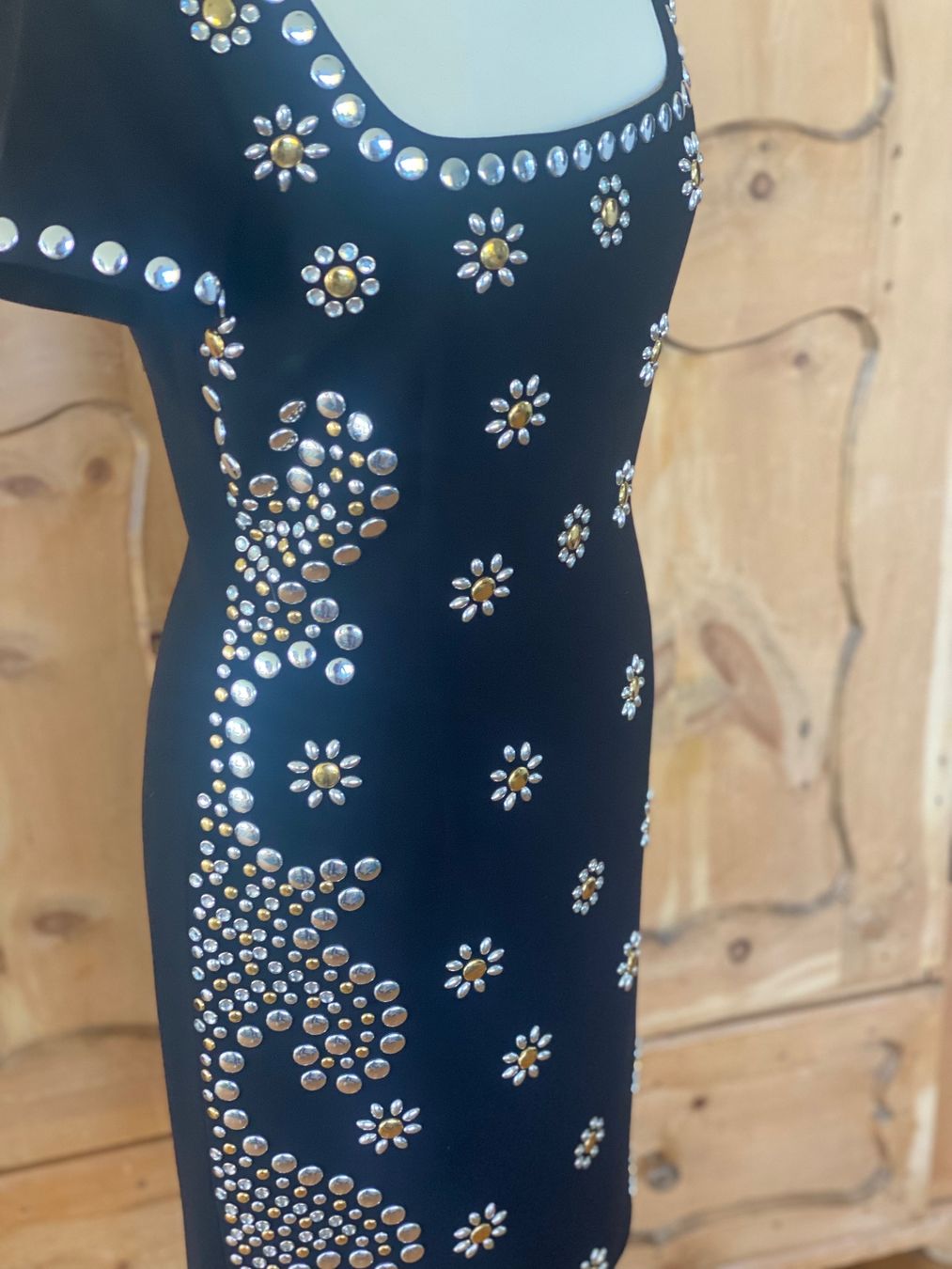 Moschino Vestiti: Moschino Etuikleid – Usato da Uster venduto da Charis5 1