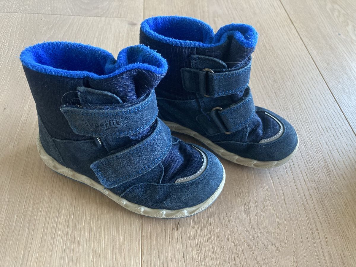 Superfit Scarpe per ragazzi: Superfit Gr.24 – Usato da Wil SG venduto da Chrissy07