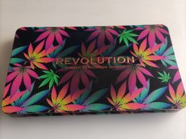 Palette maquillage Revolution Chilled with Cannabis Sativa