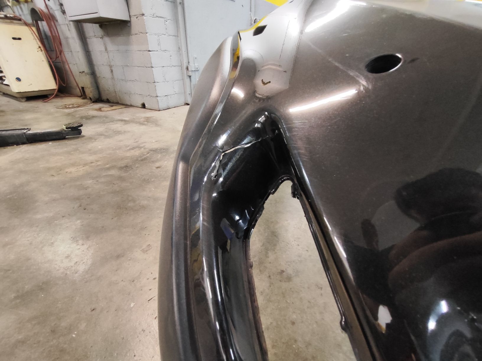 Tutti pezzi di ricambio auto: Fiat Freemont Stossstange hinten – Usato da Schafisheim venduto da spr_7cj5 6