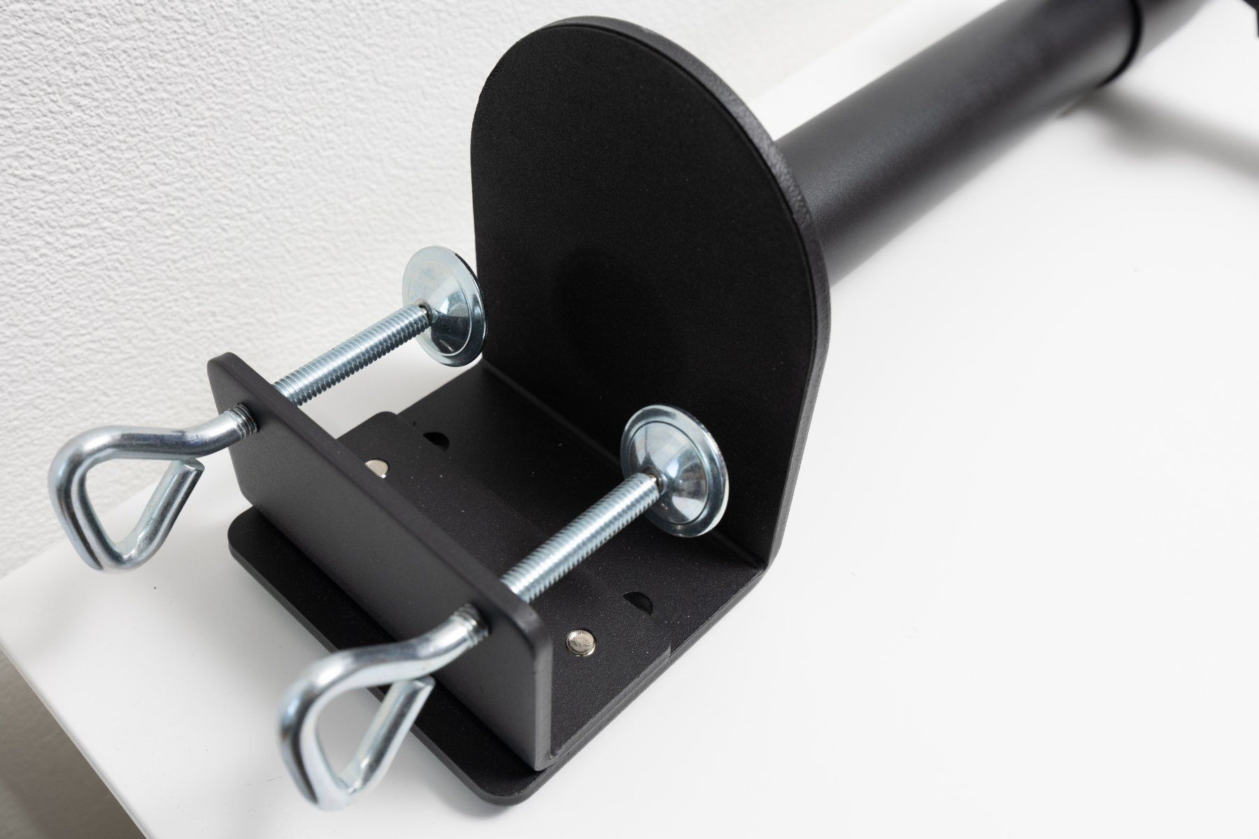 Support d'écran: Neomounts FPMA-D960BLACKPLUS – D'occasion à Chur par eurostile 6