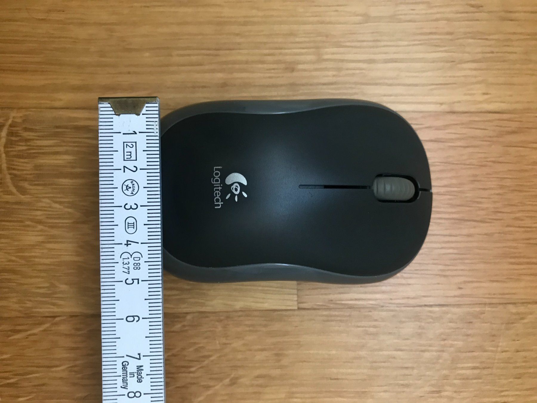Logitech Mouse: 2× Logitech M185 Funkmaus ohne USB-Empfänger – Usato da Zug venduto da Cry71 2