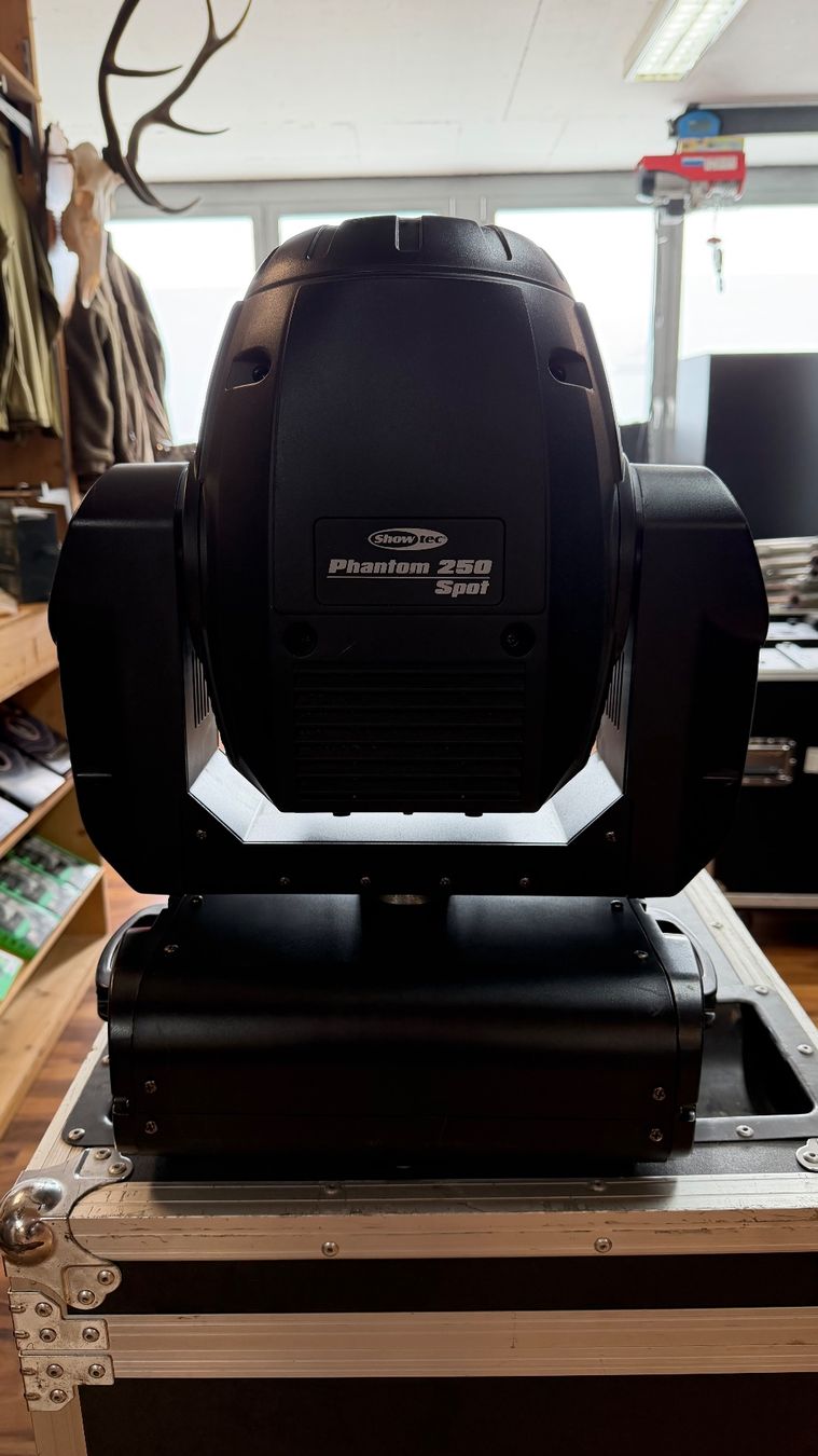 Showtec Lampade: Showtec Phantom 250 Spot Moving Head gebraucht schwarz – Usato da Baar venduto da GerdW 4
