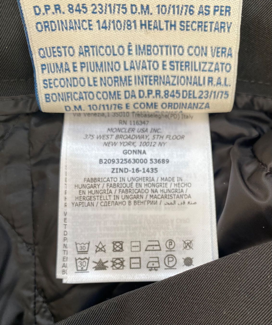 Moncler Röcke: Rock, Moncler, Grösse 38 (IT 42) – Neu und originalverpackt aus Bern von L.I.A. 4