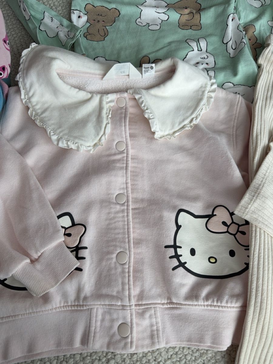 H&M Lotti & Set di vestiti: Gr 122/128 - alles h & m  – Usato da Rothenthurm venduto da LaThie 1