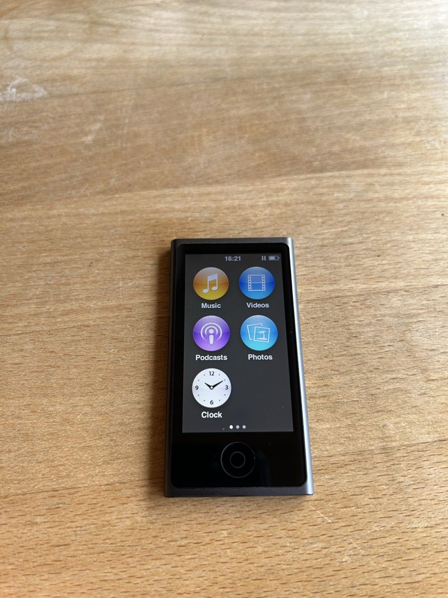 Apple Lecteur media portable: Ipod Touch 7 Generation, einwandfreier Zustand – D'occasion à Grabs par Jonas.2005