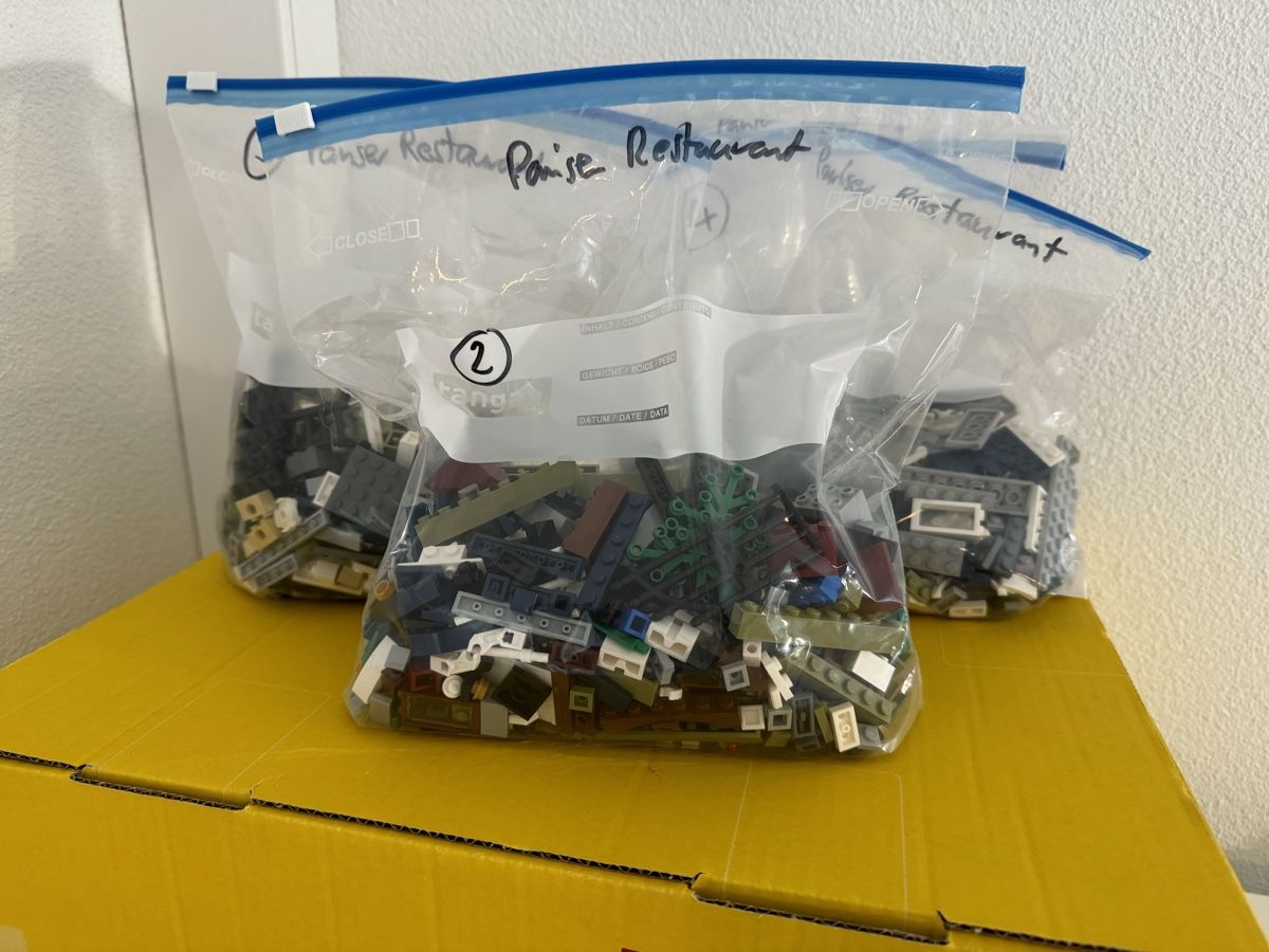 Lego Kit di costruzioni: LEGO Pariser Restaurant 10243 – Nuovo (secondo la descrizione) da Wasterkingen venduto da Baemsu 2
