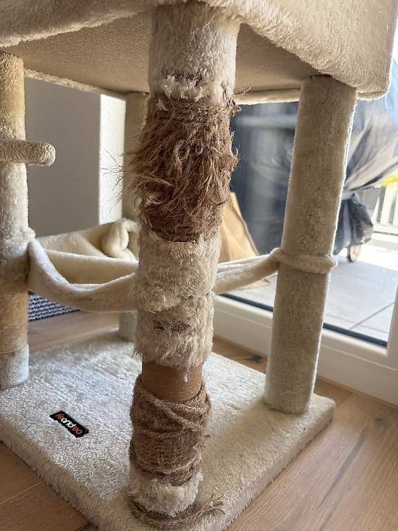 Katzenbaum - Kratzbaum: Kratzbaum Katzenbaum – Gebraucht aus Gersau von iss_gpt7 1