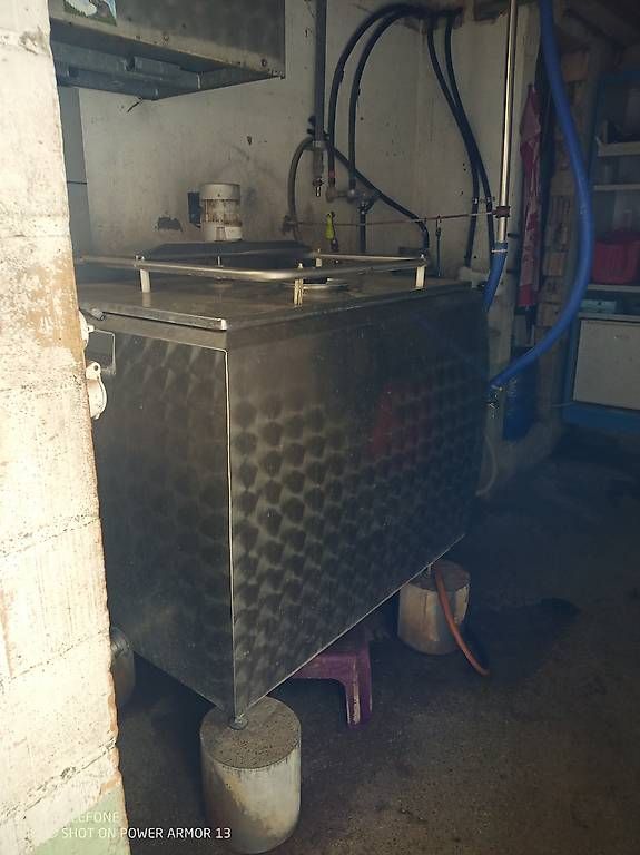 Tutte le macchine: Melkstand Melkanlage Milchtank  – Usato da Mosnang venduto da christian2291