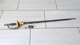 Magnifique ancien sabre lame gravée bleuie et dorée