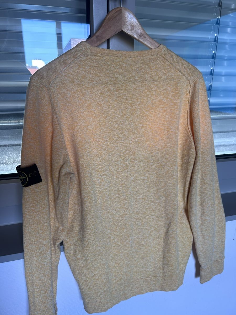 Stone Island Maglioni & Felpe: Stone Island Pullover gelb - Grösse S mit Patch – Usato da Basel venduto da jahrabarr 1