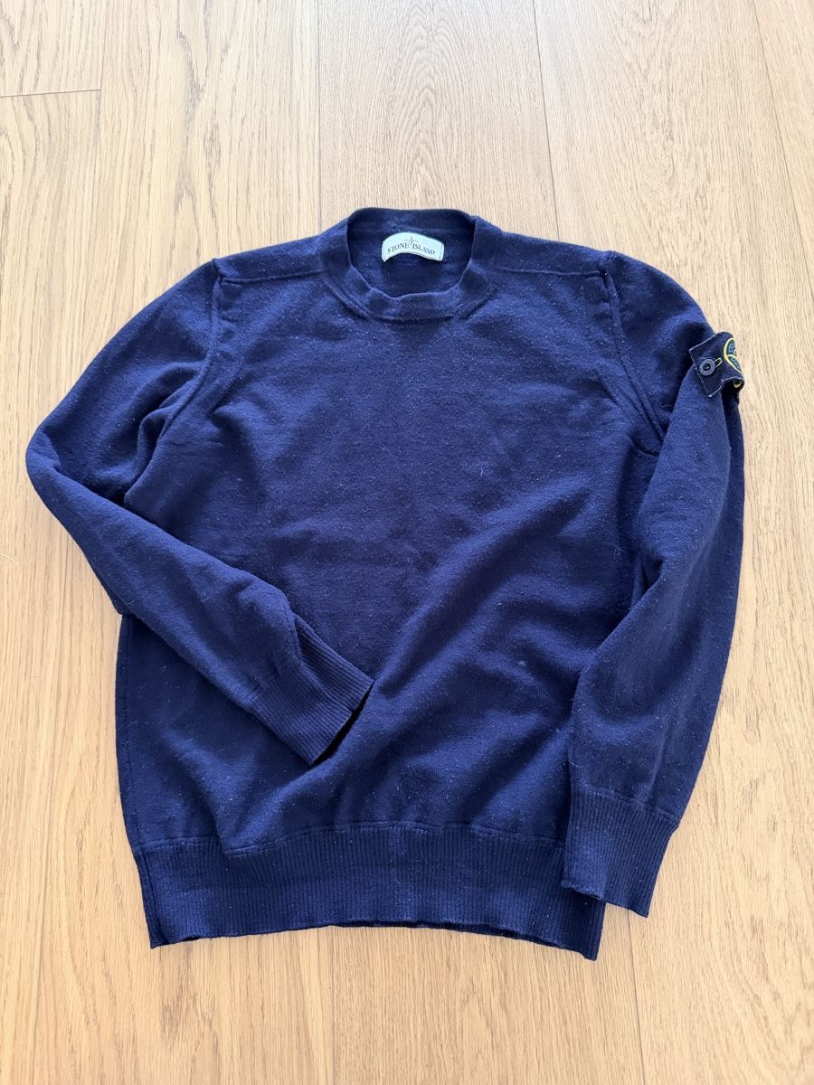 Stone Island Maglioni & Felpe: Stone Island Pullover, Dunkelblau, Grösse M – Usato da Richterswil venduto da Zueschlah 1