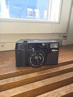 Nikon One Touch / Defekt, nur für Ersatzteile