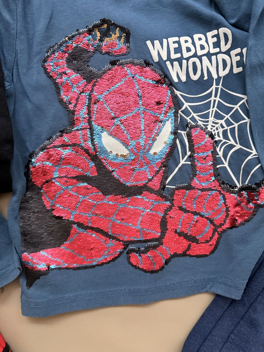 Lotti & Set di vestiti: Marvel Spiderman Fall/Winter Cloths Set 116 – Usato da Diessenhofen venduto da mar_8cyl 3