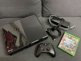 Xbox One Konsole mit Zubehör und GTA V sehr guter Zustand
