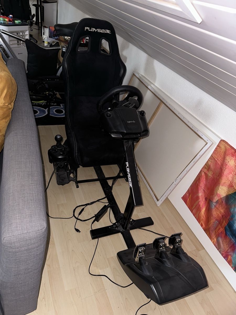 Playseat Sedie: Playseat + Logitech G920 XBOX – Usato da Obfelden venduto da Marko593 1