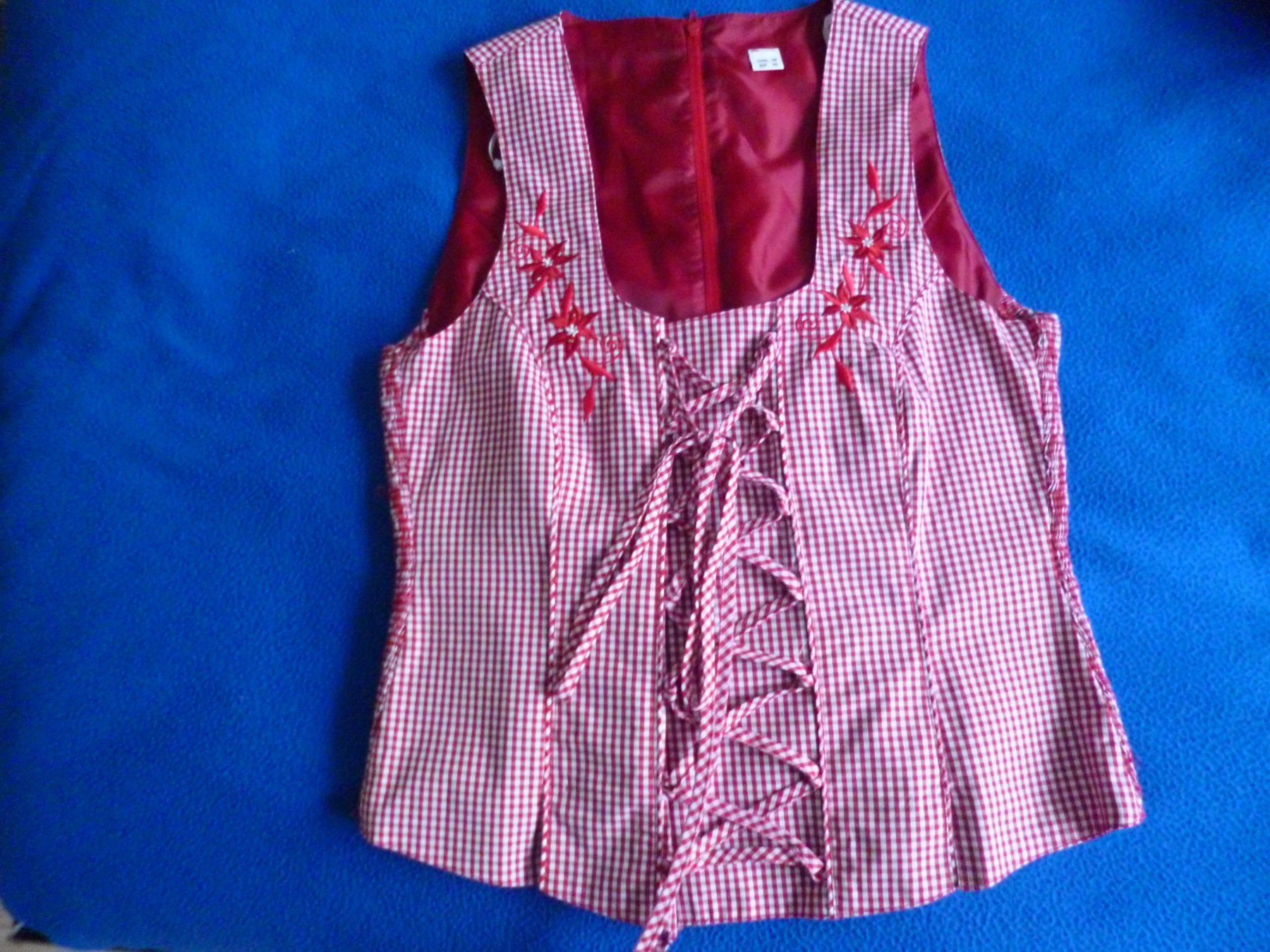 Kleider: Sehr schönes Dirndl Oberteil, Grösse 38 – Neu (gemäss Beschreibung) aus Unterseen von marathon1 1