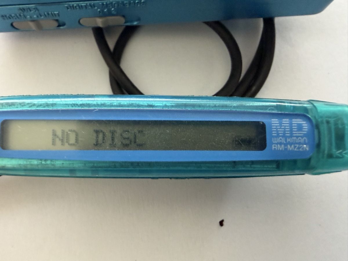 Sony Minidisques: lecteur Sony MD Walkman MZ-E60 – D'occasion à Echallens par JAR69 2