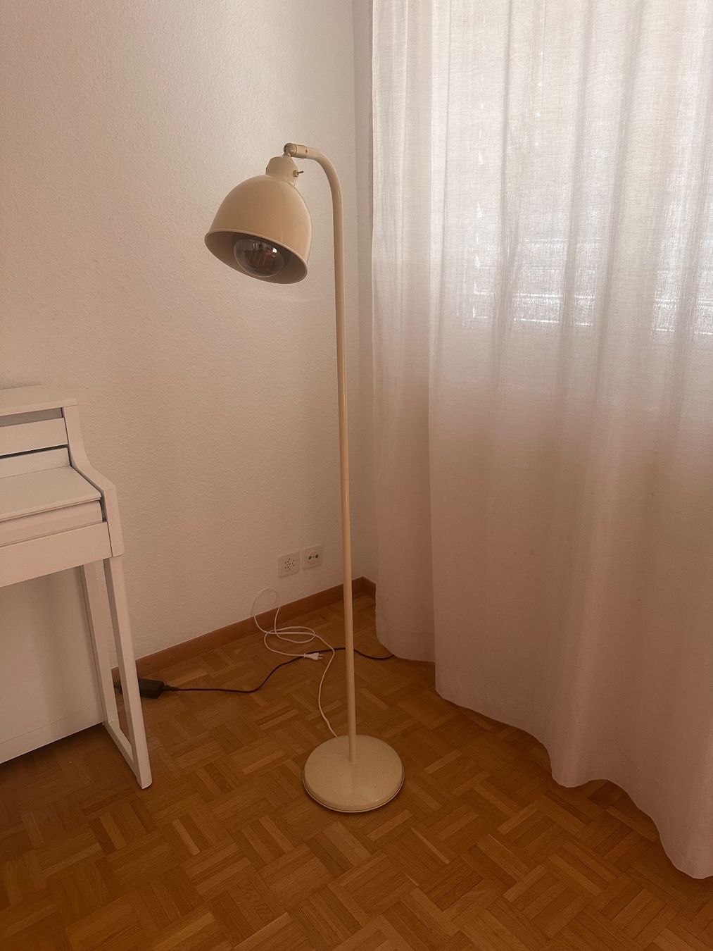 Ikea Lampade: Ikea steh Lampe – Usato da Stein AG venduto da viv_8djf 1