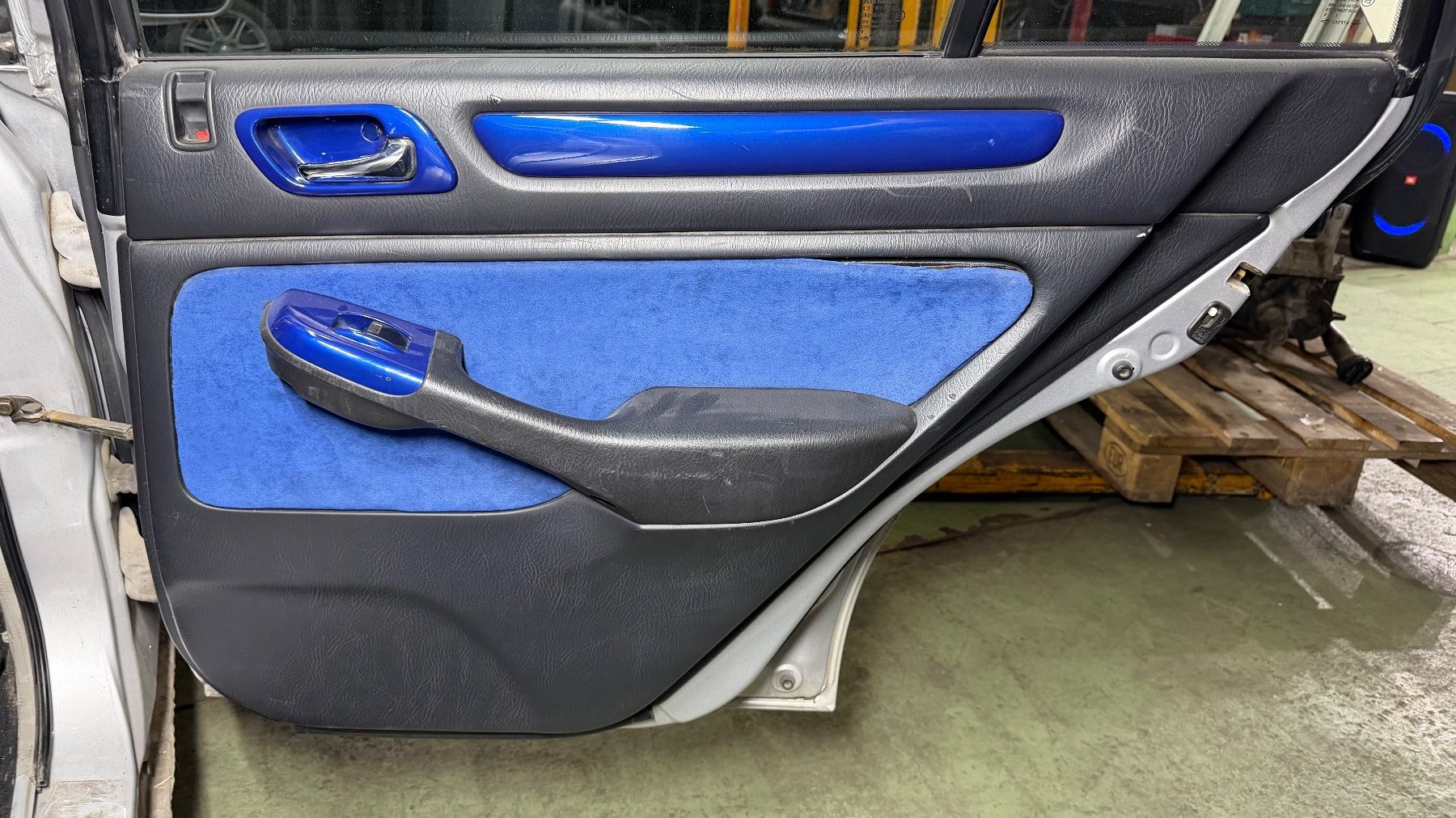 Honda Alle Autoersatzteile: Intérieur complet Honda Accord 6 – Gebraucht aus St-Ursanne von Darkevinx289 7