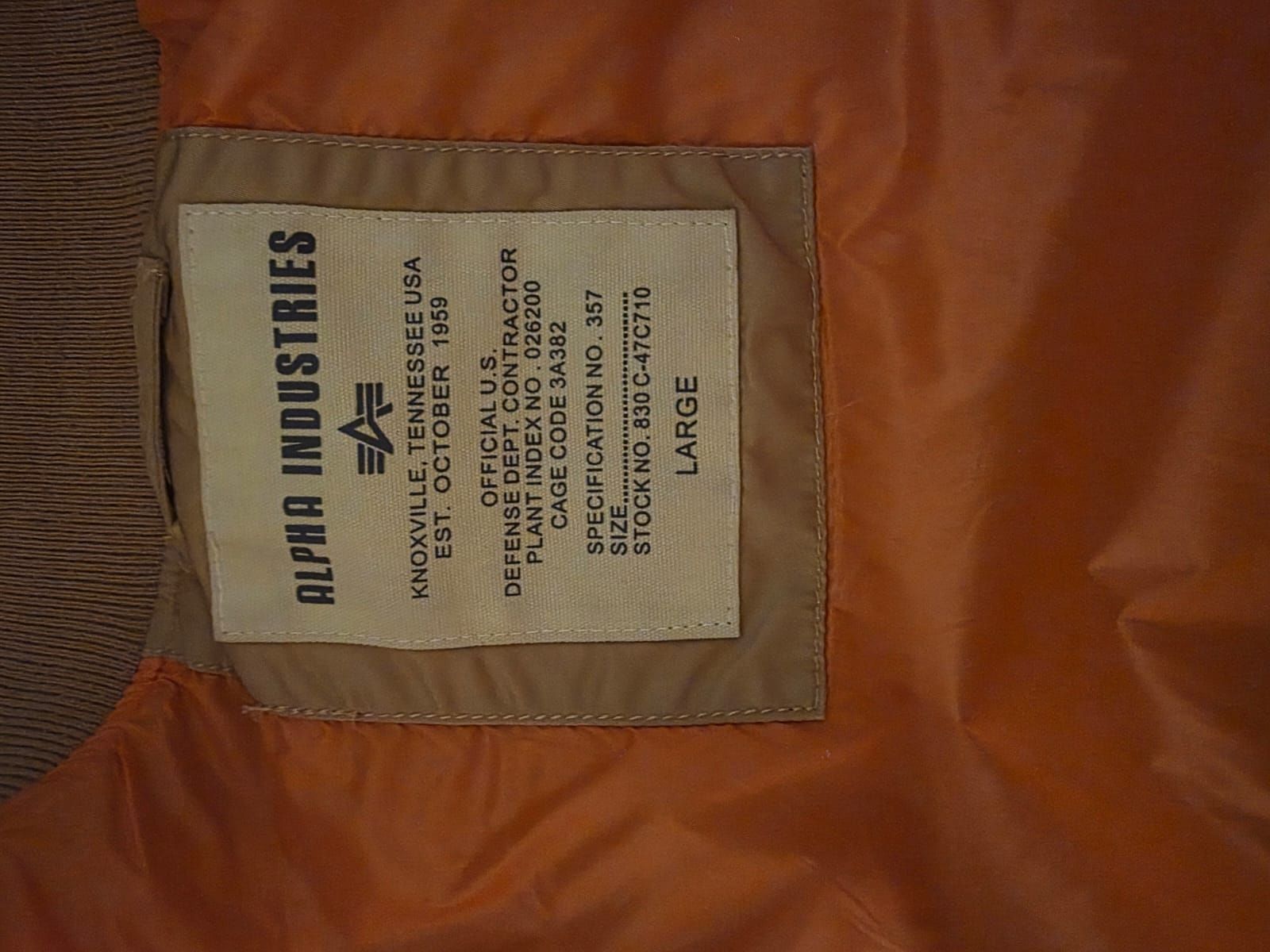 Alpha Industries Jacken: Bomberjacke Alpha Industries – Neu (gemäss Beschreibung) aus Laufen von Miggeli88 2