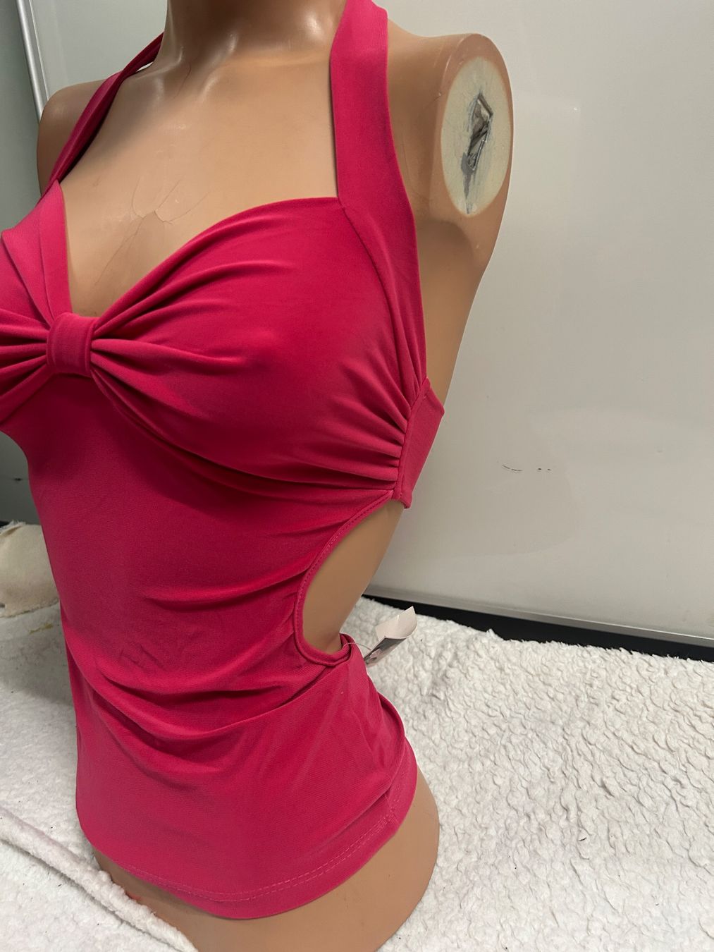 Tops: SEXY TOP NECKHOLDER FUCHSIA GR S NEU – Neu und originalverpackt aus Regensdorf von Spyke55 2