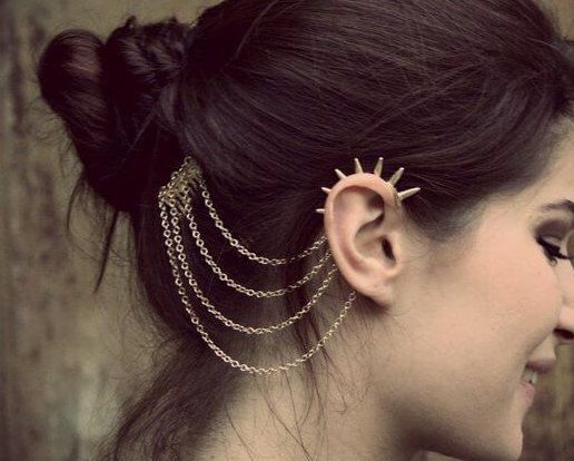 Orecchini pendenti & Orecchini a lobo: Spike ear cuff hair comb – Nuovo (secondo la descrizione) da Genève venduto da Reveur