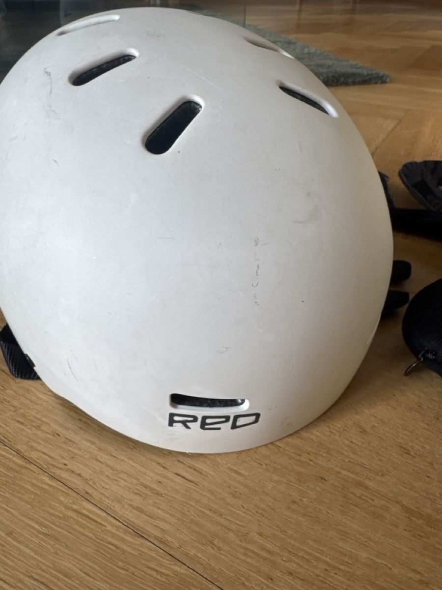 Caschi: Skihelm S/M – Usato da Zürich venduto da gi_ner 1