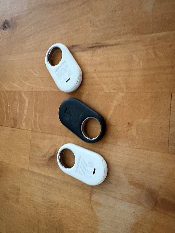 Portachiavi: 3 Samsung SmartTag2 mit GRATIS anhänger – Nuovo (secondo la descrizione) da Bubikon venduto da kon_p7c8 3
